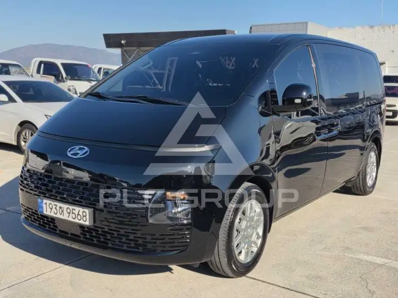 2023 Hyundai Staria