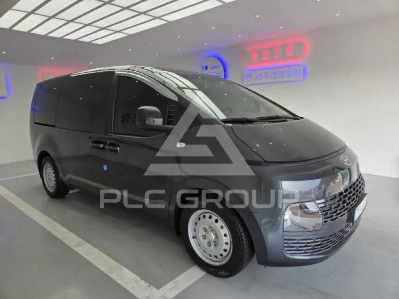 2023 Hyundai Staria