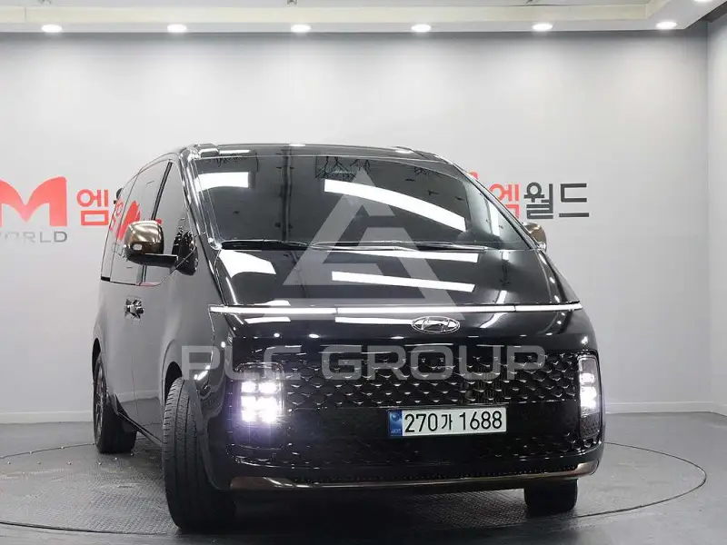 2023 Hyundai Staria