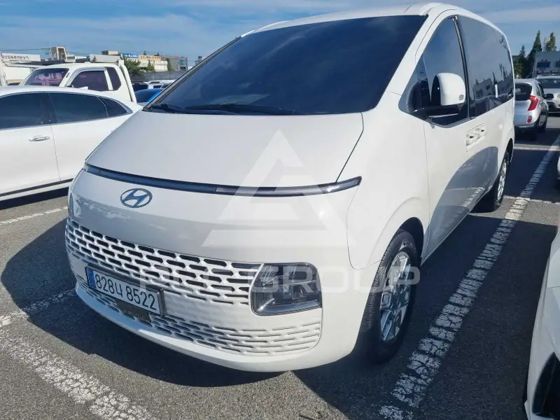 2024 Hyundai Staria