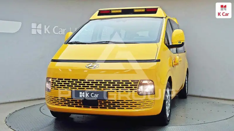 2024 Hyundai Staria