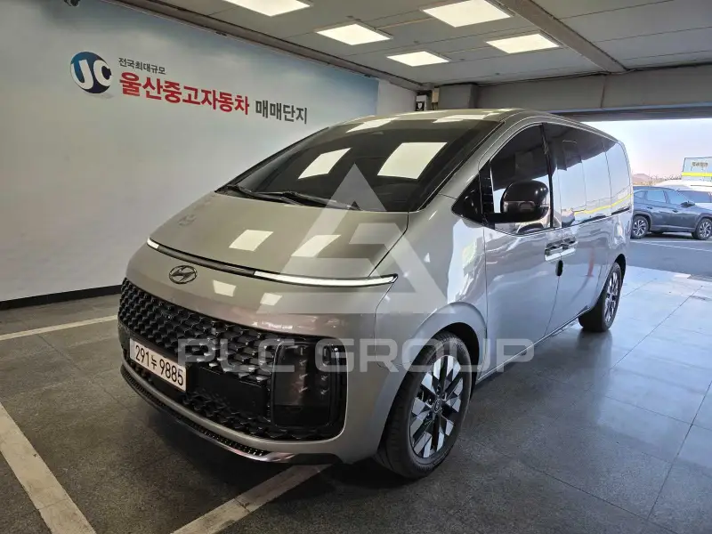 2024 Hyundai Staria