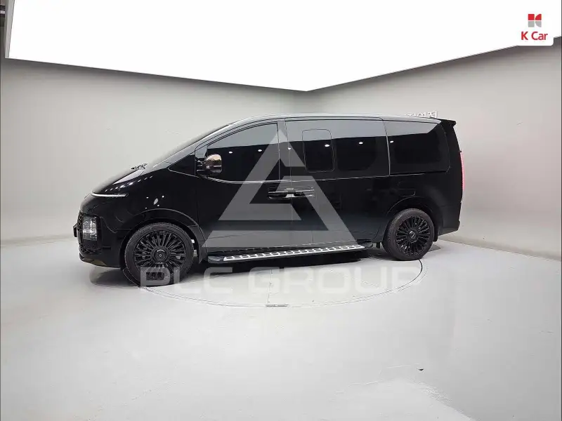 2024 Hyundai Staria