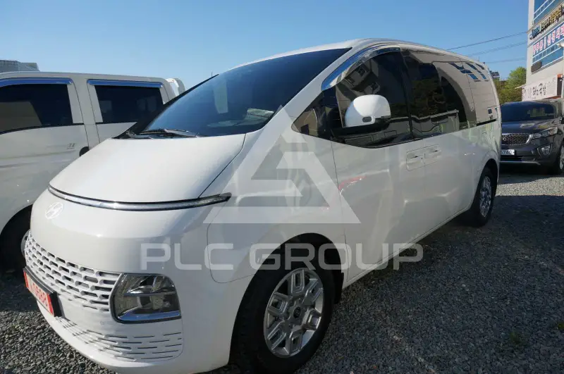 2025 Hyundai Staria