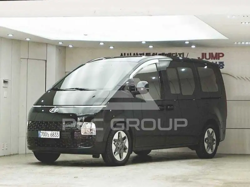 2025 Hyundai Staria