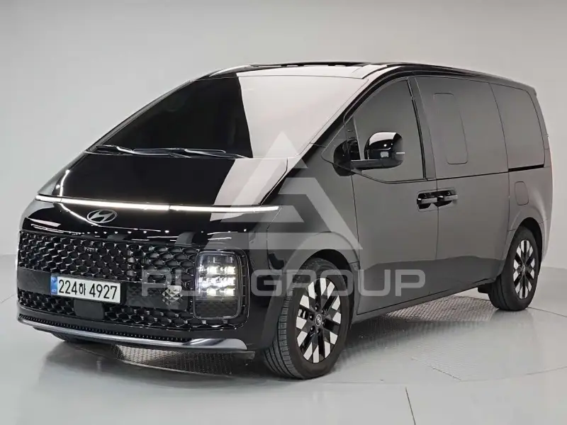 2025 Hyundai Staria