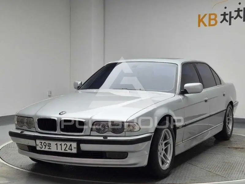 2001 BMW 7 series