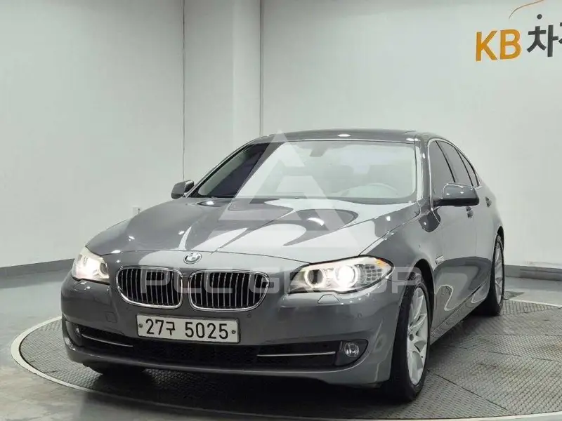 2013 BMW 5 series