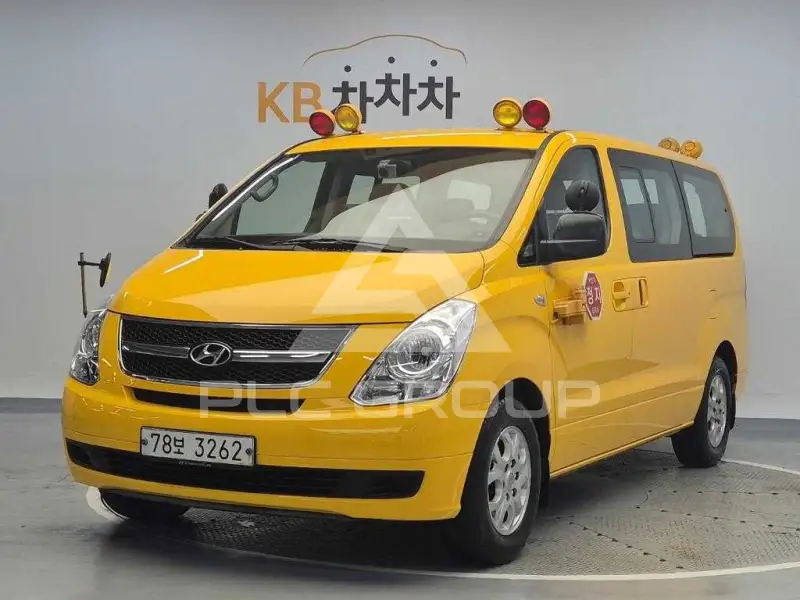 2012 Hyundai Grand Starex