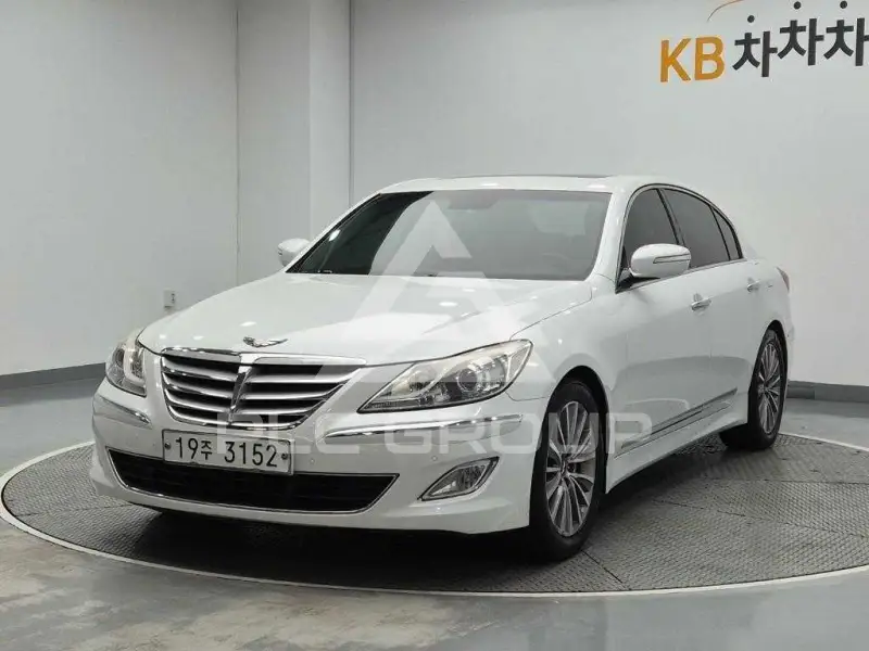 2013 Hyundai Genesis
