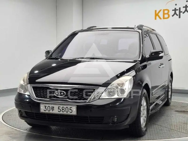 2012 KIA Carnival