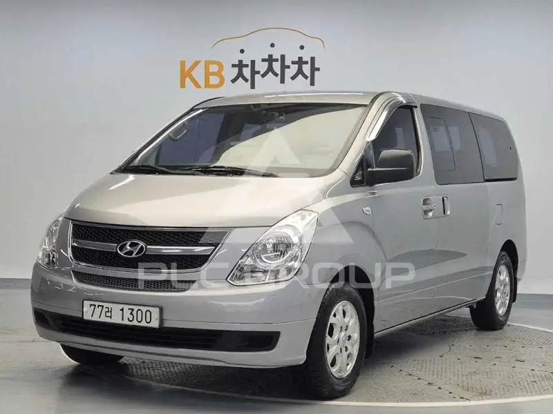 2014 Hyundai Grand Starex