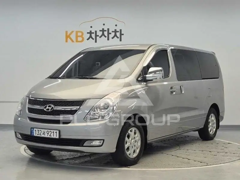 2014 Hyundai Grand Starex