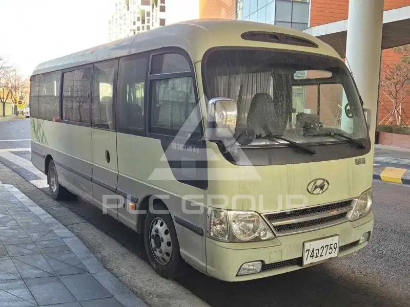 2013 Hyundai Country
