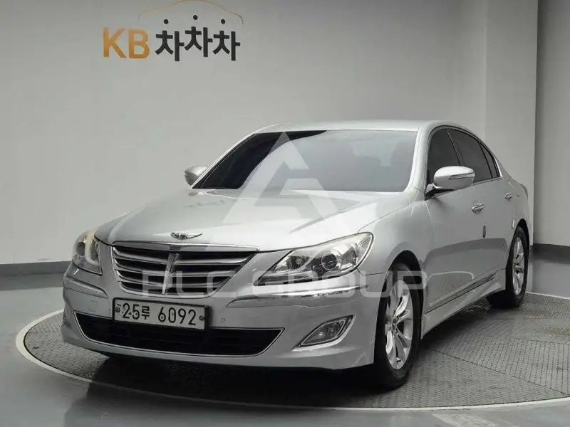 2013 Hyundai Genesis