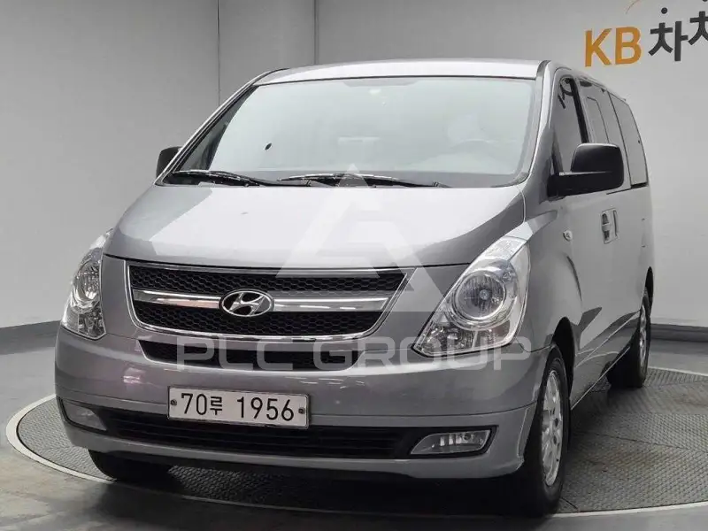2014 Hyundai Grand Starex