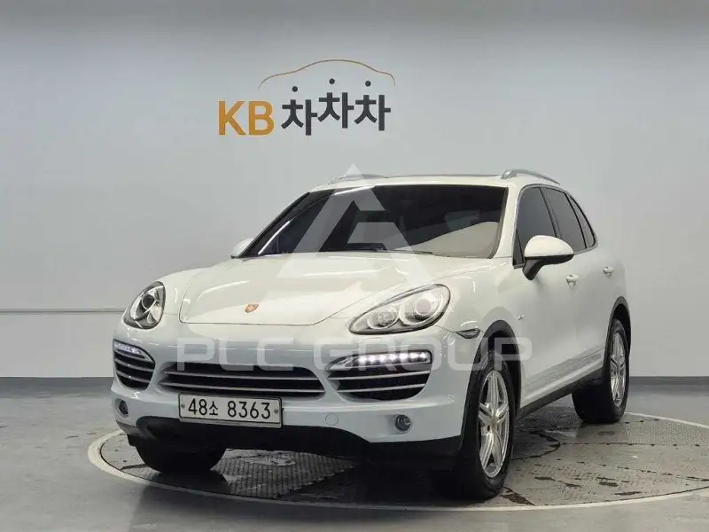 2014 Porsche CAYENNE