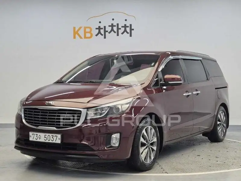 2015 KIA Carnival