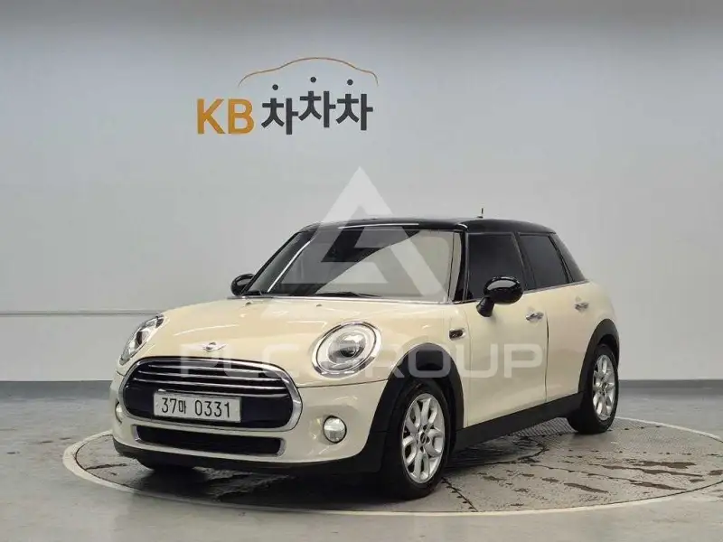 2016 Mini COOPER