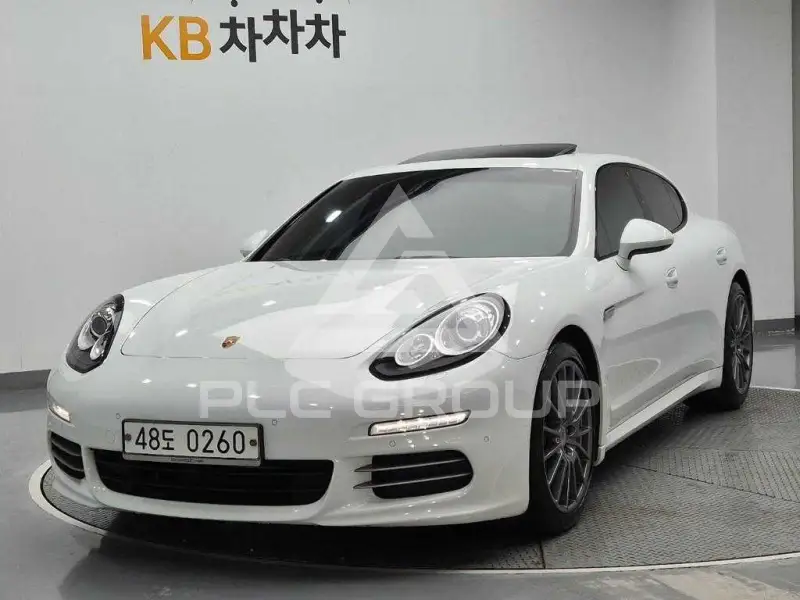 2015 Porsche Panamera