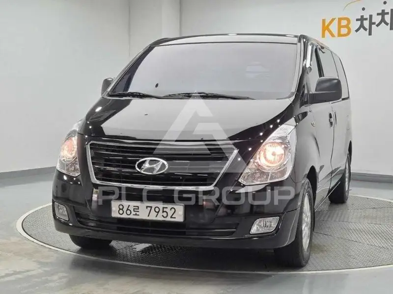 2017 Hyundai Grand Starex