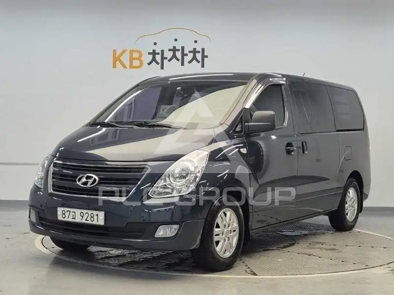 2016 Hyundai Grand Starex