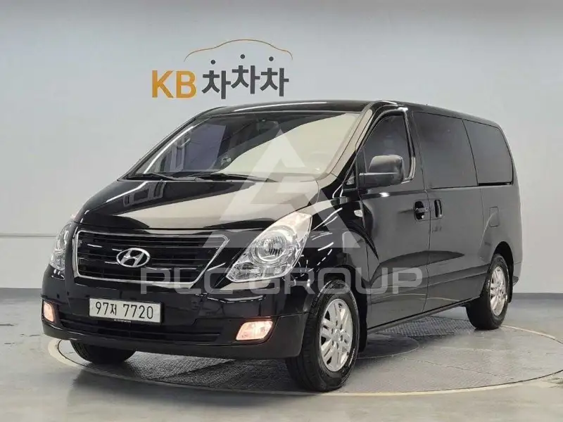 2017 Hyundai Grand Starex
