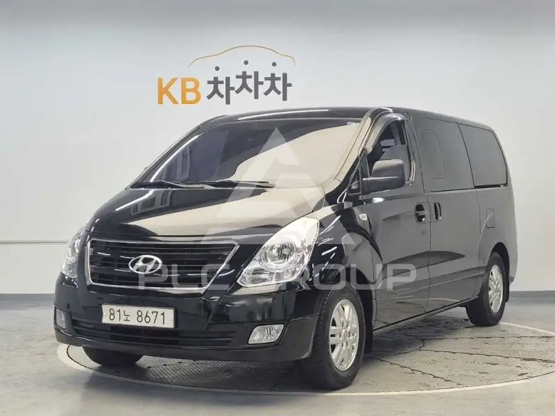 2017 Hyundai Grand Starex