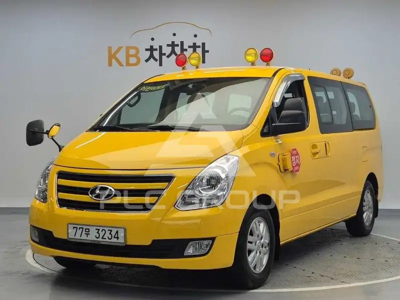 2017 Hyundai Grand Starex