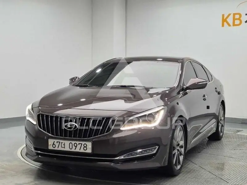 2016 Hyundai Aslan