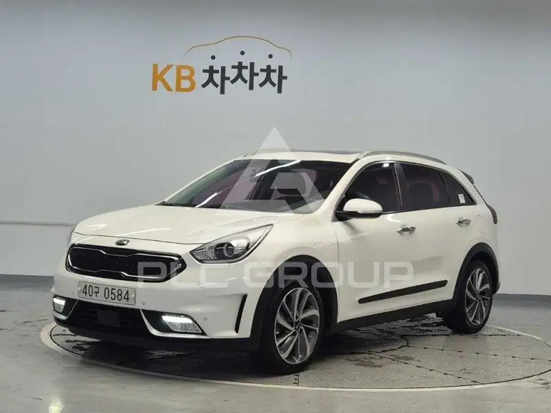 2016 KIA Niro
