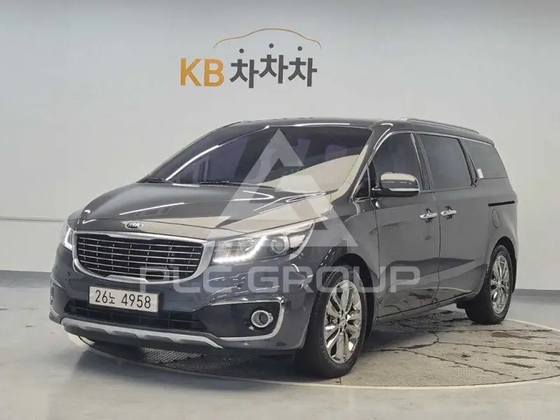 2017 KIA Carnival