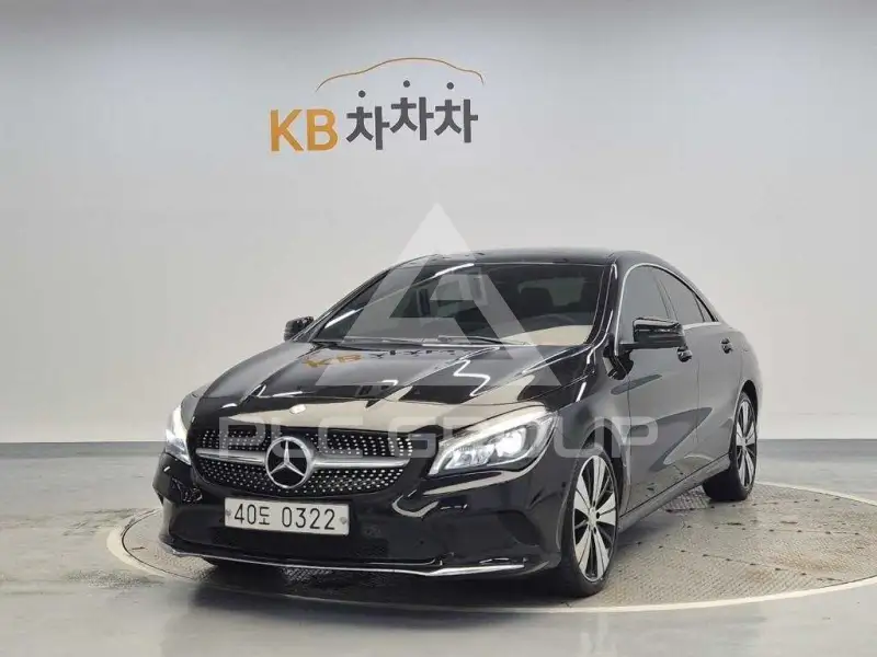 2017 Mercedes Benz CLA-Class