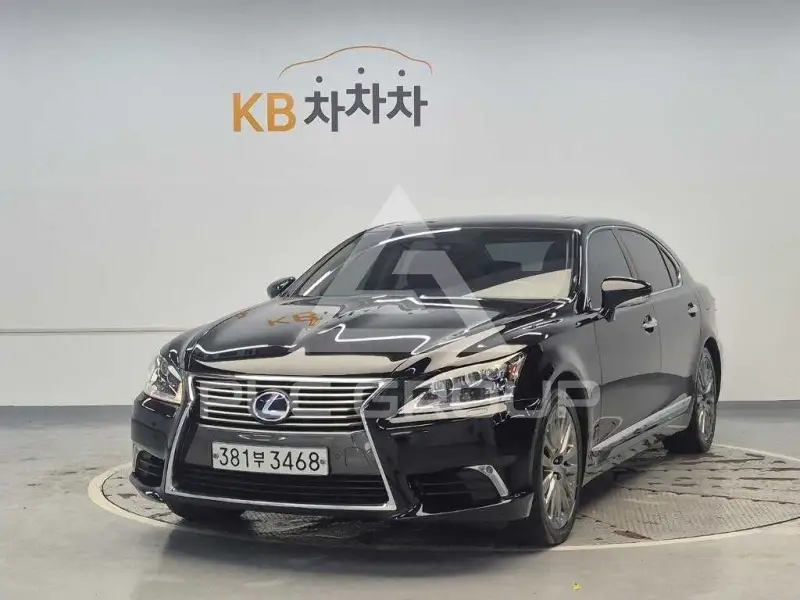 2016 Lexus LS