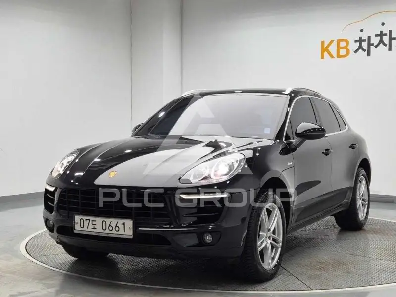 2016 Porsche Macan