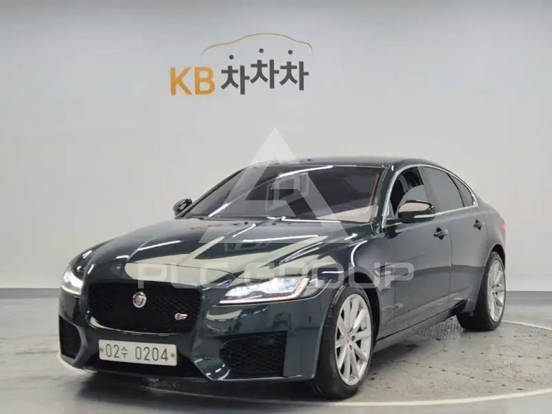 2017 Jaguar XF