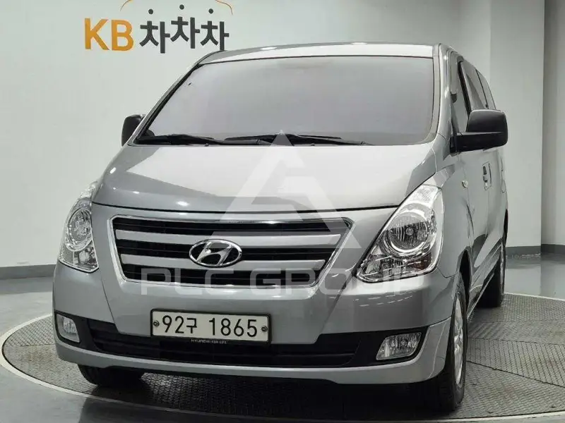 2018 Hyundai Grand Starex