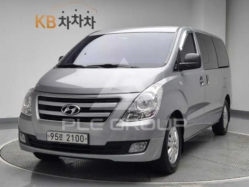 2018 Hyundai Grand Starex