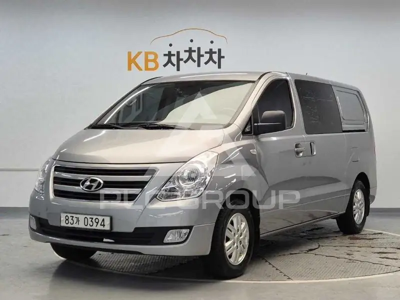 2017 Hyundai Grand Starex