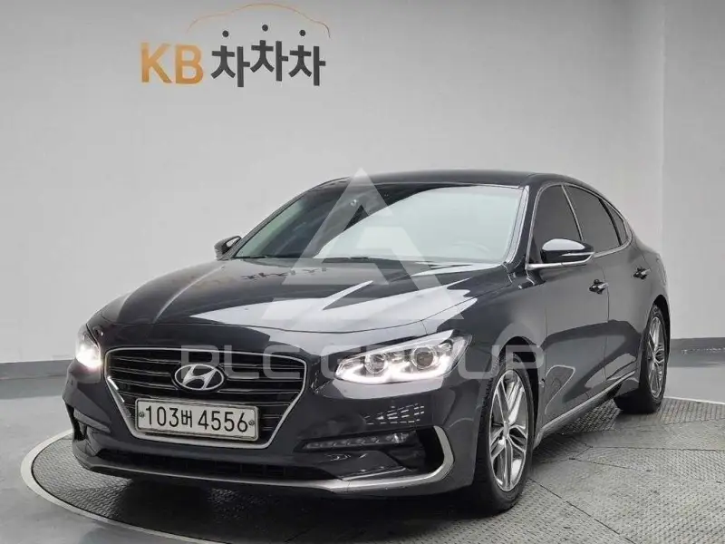 2018 Hyundai Grandeur