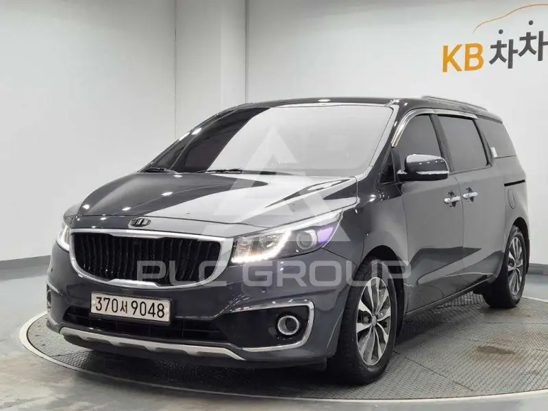 2017 KIA Carnival