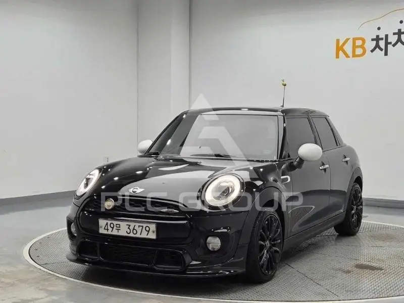 2017 Mini COOPER