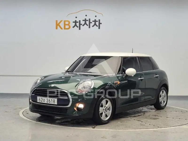 2017 Mini COOPER
