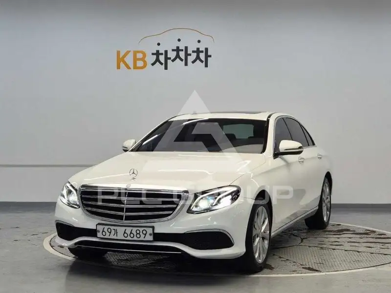 2017 Mercedes Benz E-Class