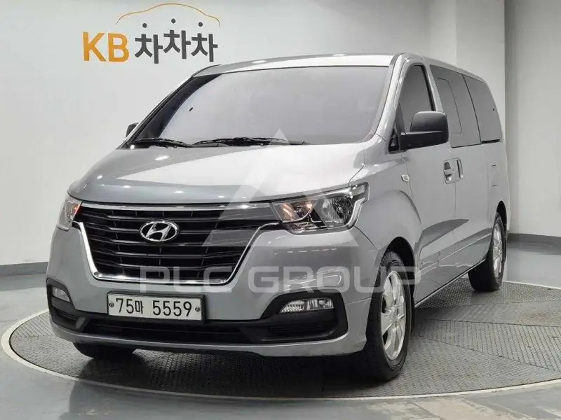 2018 Hyundai Starex