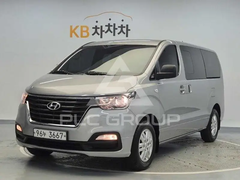 2018 Hyundai Starex