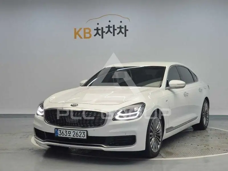 2018 KIA K9