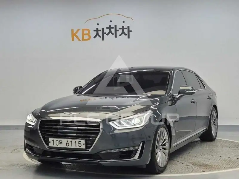 2018 Genesis G90