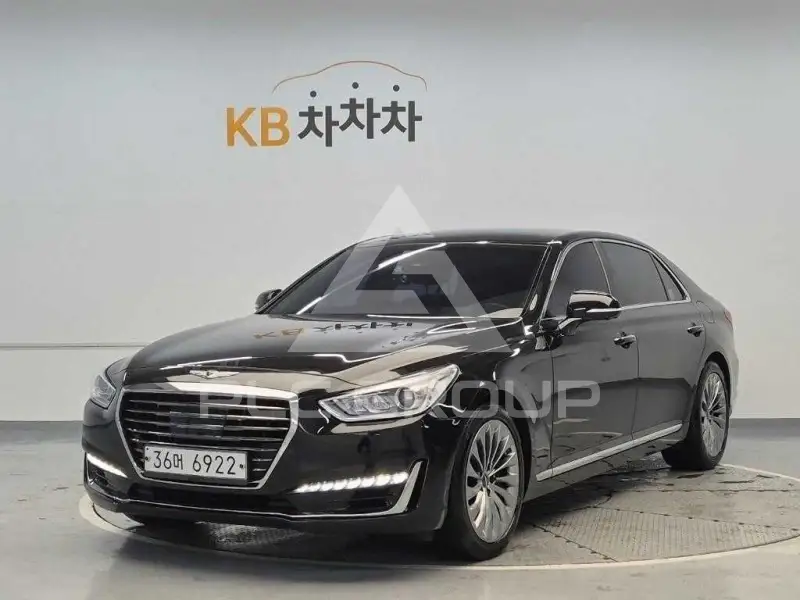2018 Genesis G90