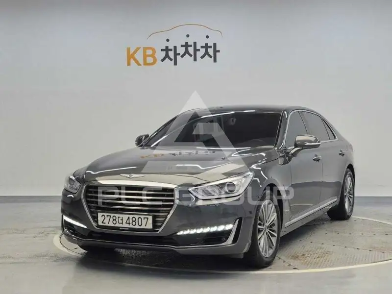 2018 Genesis G90